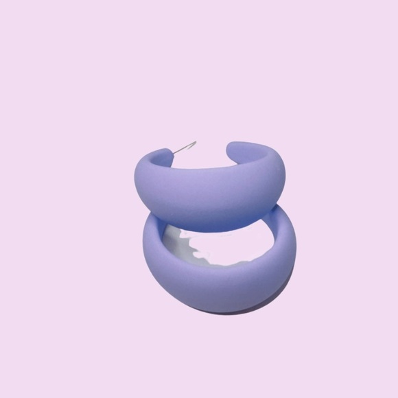 Hoop earring matte pastel violet - Picture 1 of 1